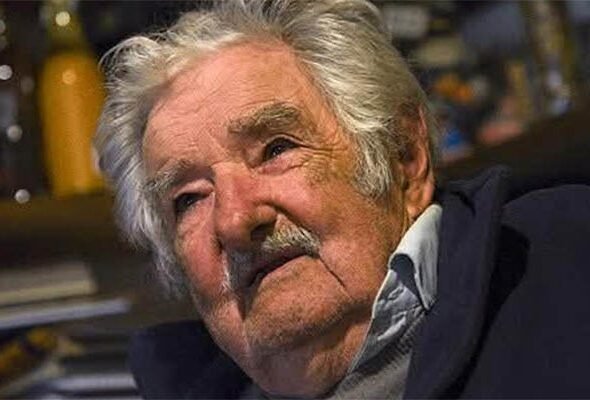 Frente Amplio lamenta muerte de Pepe Mujica