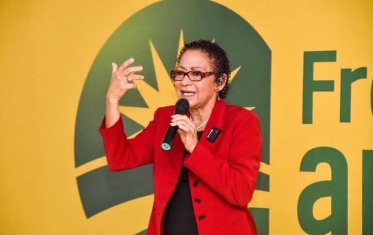 Frente Amplio resalta labor del periodismo dominicano en el Día Nacional del Periodista